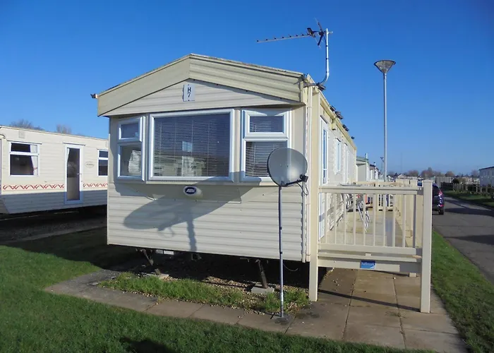 Highfield & Haven : Highfield Arizona:- 8 Berth